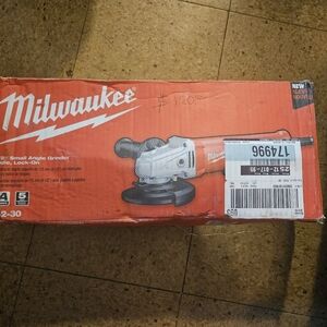 Milwaukee angel grinder small